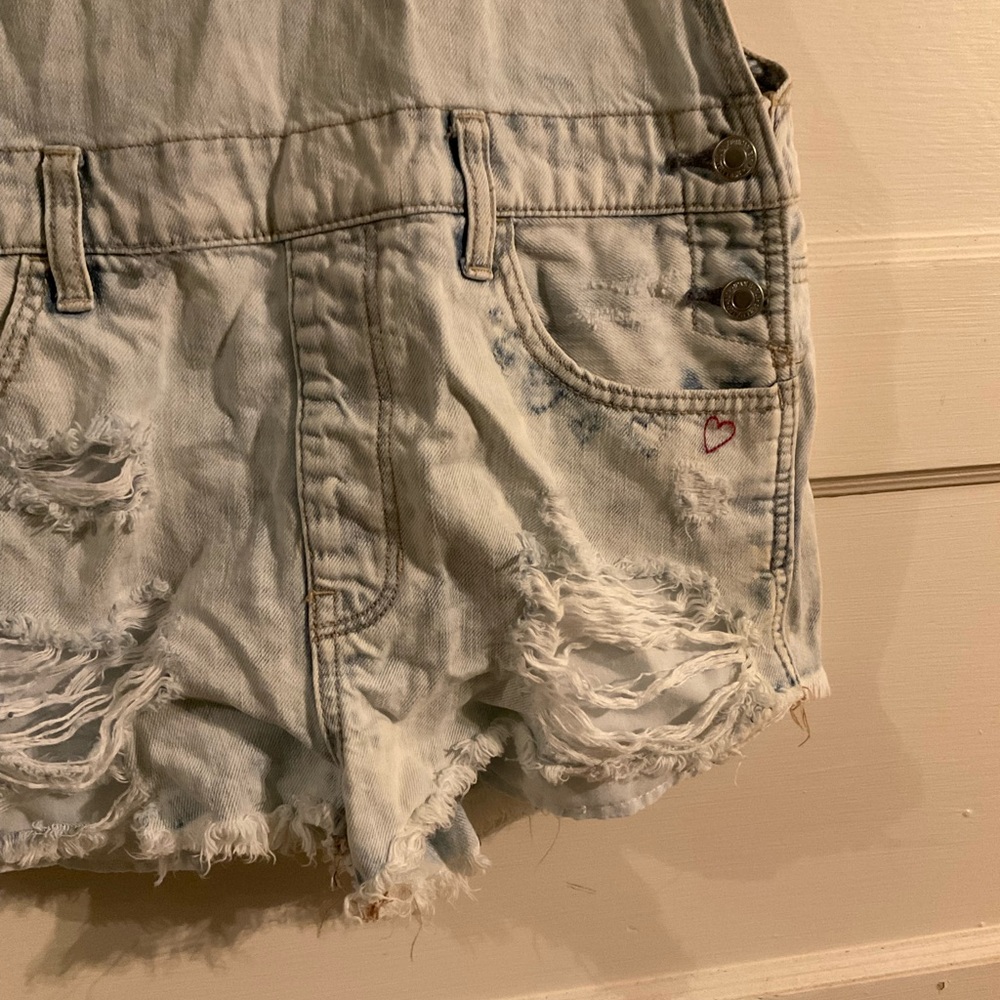Overall shorts - Picture 6 of 7